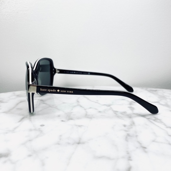 NWOT! ♠️ Kate Spade Sunglasses in Black & Ivory main image 8